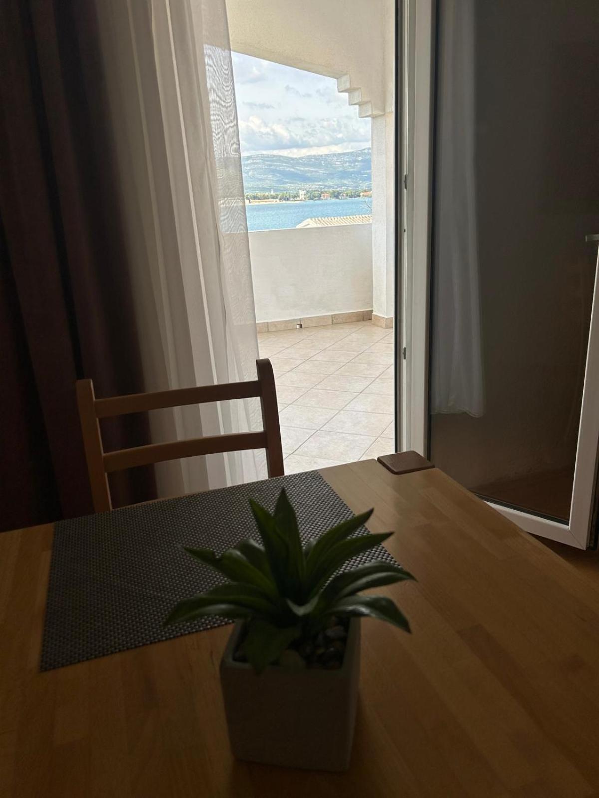 Apartmani Grgic Trogir Luaran gambar